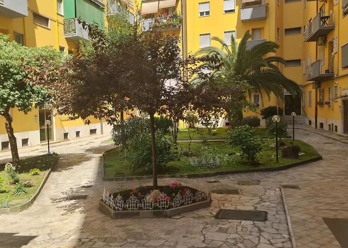 Apartamento At Eria's House - 100 M Metro A Subaugusta Roma